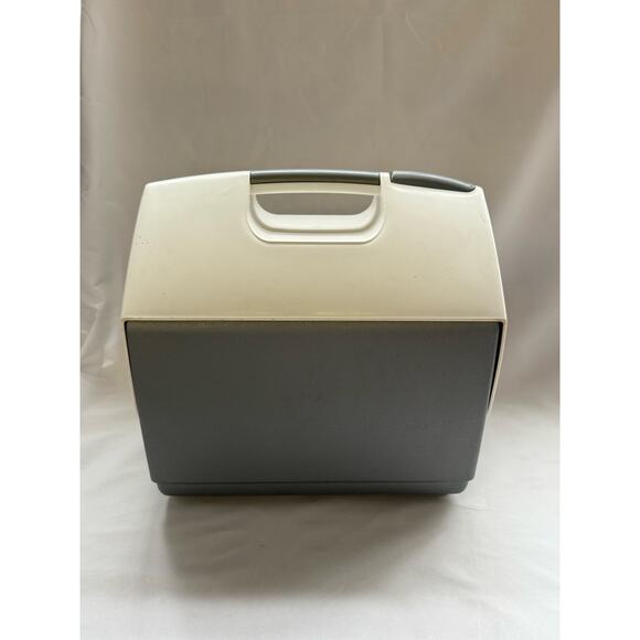 Playmate By Igloo Elite Grey White Flip Top Cooler - Picture 4 of 4